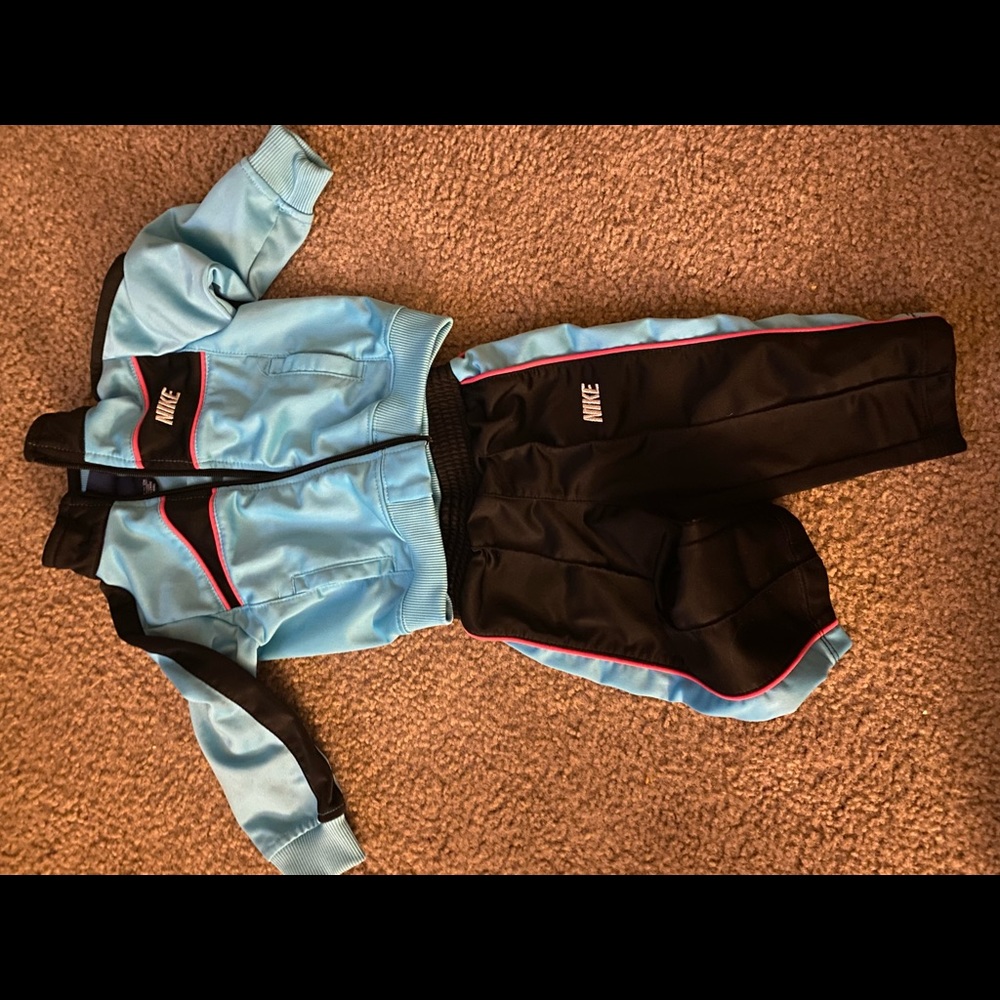 Kids jogging outfit